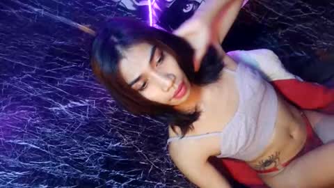 Snapshot of sweetyguyxxx1998 chatting on 03/18/26, 08:17 - allen online show from 03/18/26, 08:17