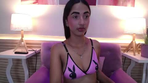 LAURA online show from 05/15/26, 12:01
