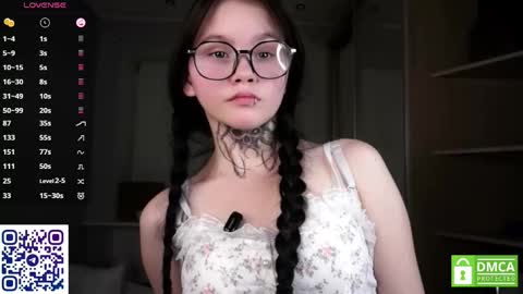 Astrid online show from 11/09/25, 07:01