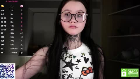 Astrid online show from 11/13/25, 08:08