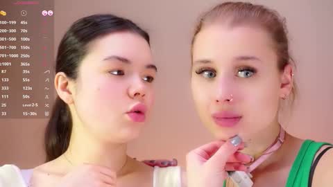 Astrid online show from 02/15/26, 07:51