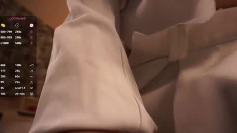 Snapshot of sweetyoops chatting on 07/26/26, 07:10 Astrid online show from 07/26/26, 07:10