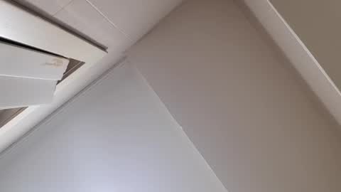 Snapshot of sweetywhity2 chatting on 12/10/24, 07:54 Silvia online show from 12/10/24, 07:54