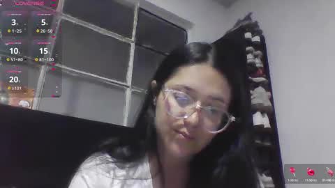 Snapshot of sweetyypeach chatting on 10/02/25, 03:35 sweetyypeach online show from 10/02/25, 03:35