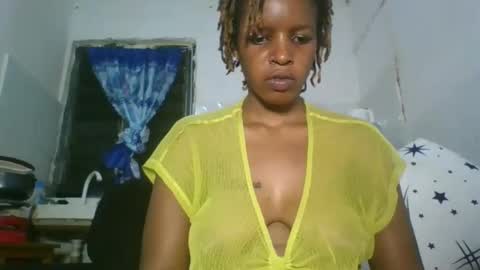 Snapshot of sweetz_candice chatting on 03/22/26, 08:45 sweetz_candice online show from 03/22/26, 08:45