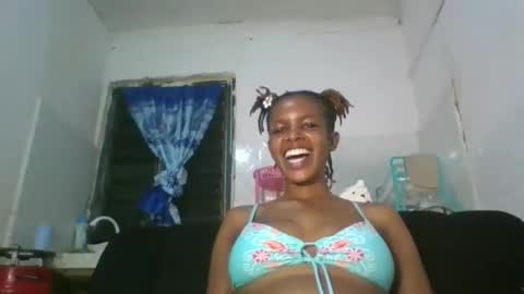 Snapshot of sweetz_candice chatting on 03/23/26, 08:02 sweetz_candice online show from 03/23/26, 08:02