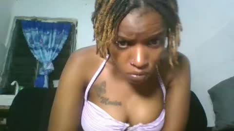 Snapshot of sweetz_candice chatting on 04/01/26, 10:29 sweetz_candice online show from 04/01/26, 10:29