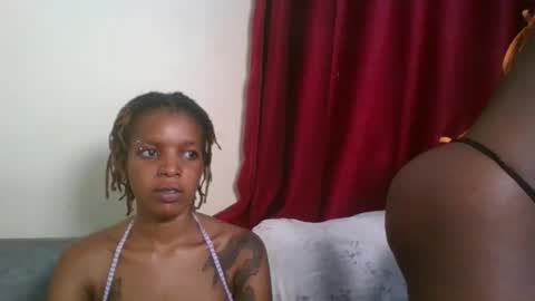 Snapshot of sweetz_candice chatting on 04/19/26, 12:22 sweetz_candice online show from 04/19/26, 12:22
