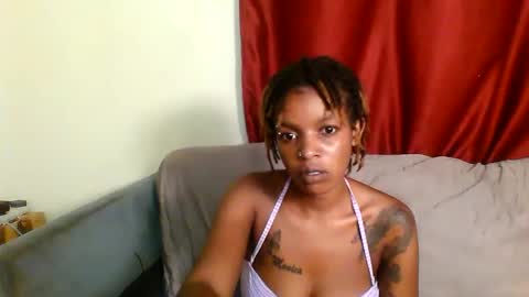Snapshot of sweetz_candice chatting on 05/13/26, 07:00 sweetz_candice online show from 05/13/26, 07:00