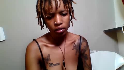 Snapshot of sweetz_candice chatting on 06/04/26, 09:59 sweetz_candice online show from 06/04/26, 09:59
