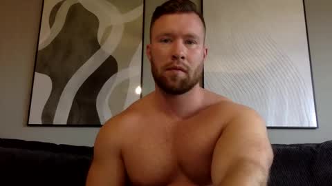 Snapshot of swekingxx chatting on 11/04/25, 11:31 swekingxx online show from 11/04/25, 11:31