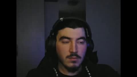 Snapshot of swepy88 chatting on 02/16/26, 11:56 Swepy online show from 02/16/26, 11:56