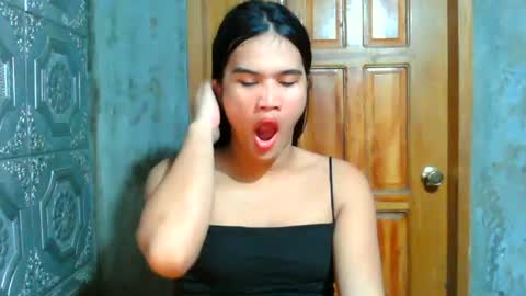 Rhea online show from 06/19/26, 07:01