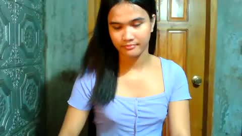 Rhea online show from 06/20/26, 07:22
