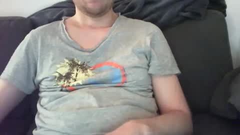 M online show from 02/21/25, 06:15