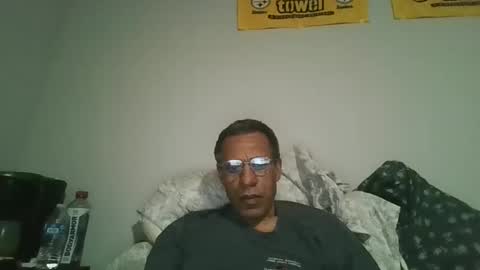 Snapshot of swimmerbod2495 chatting on 02/03/26, 06:40 swimmerbod2495 online show from 02/03/26, 06:40