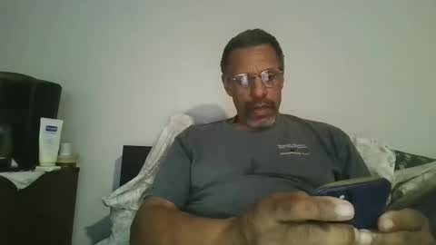 Snapshot of swimmerbod2495 chatting on 03/08/26, 09:29 swimmerbod2495 online show from 03/08/26, 09:29