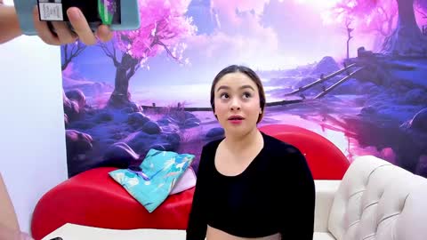 Snapshot of swingers_house chatting on 12/07/24, 04:09 Alana online show from 12/07/24, 04:09