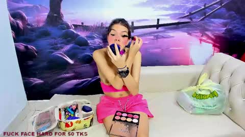 Snapshot of swingers_house chatting on 02/19/25, 04:33 Alana online show from 02/19/25, 04:33