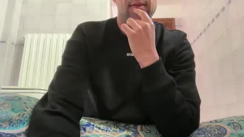 Snapshot of swissix chatting on 10/17/25, 10:18 Rocco online show from 10/17/25, 10:18