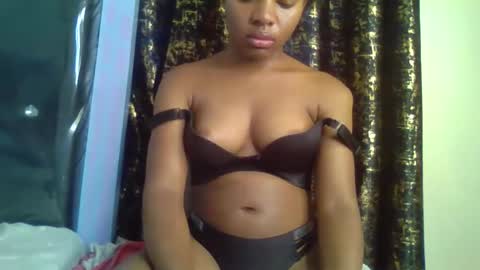 Snapshot of swit_candy chatting on 02/08/26, 07:56 Candy online show from 02/08/26, 07:56