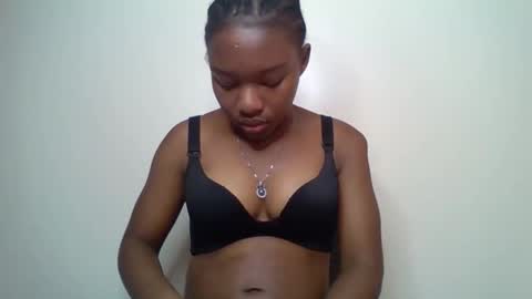 Snapshot of swit_candy chatting on 03/14/26, 01:49 Candy online show from 03/14/26, 01:49