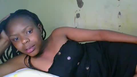 Snapshot of swit_seduction chatting on 05/10/26, 06:46 swit_seduction online show from 05/10/26, 06:46