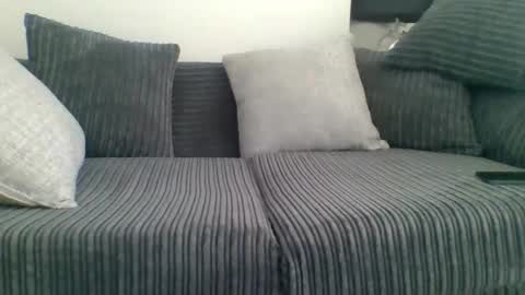 Snapshot of switchienickie chatting on 05/20/26, 11:38 switchienickie online show from 05/20/26, 11:38
