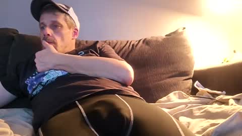 Snapshot of swontguy2025 chatting on 02/15/26, 01:46 swontguy2025 online show from 02/15/26, 01:46