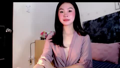Holly online show from 01/14/26, 12:05