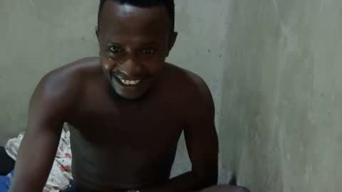 Snapshot of swthairy_dick chatting on 05/27/26, 06:05 swthairy_dick online show from 05/27/26, 06:05