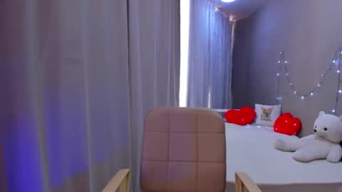 Ana online show from 01/09/25, 03:58