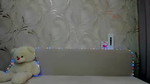 Ana online show from 02/05/25, 03:55