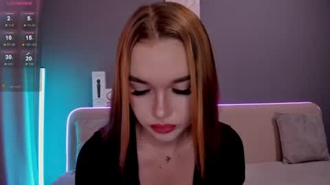 Ana online show from 09/25/25, 02:26