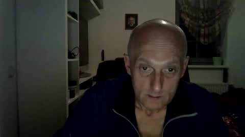 Snapshot of sylverstart92 chatting on 03/07/25, 08:44 sylverstart92 online show from 03/07/25, 08:44