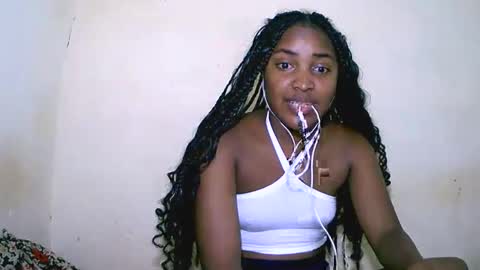 sylviasexy27 online show from 01/16/25, 06:59