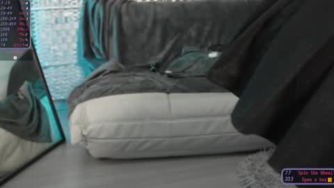 Snapshot of sylvie_fey chatting on 03/17/26, 02:27 Sylvie online show from 03/17/26, 02:27