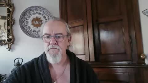 Snapshot of symo41 chatting on 03/22/26, 07:23 symo41 online show from 03/22/26, 07:23