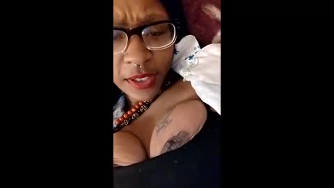 Snapshot of syndarling chatting on 03/03/26, 04:07 SynDarling online show from 03/03/26, 04:07