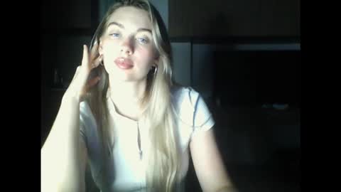 Snapshot of syrami chatting on 02/20/26, 07:14 syrami online show from 02/20/26, 07:14