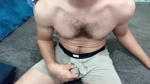 t0ny_cawk online show from 12/21/25, 10:00