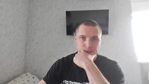 Den online show from 05/07/26, 05:57