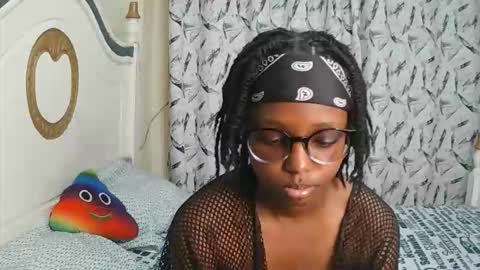 Snapshot of t_okyo chatting on 02/02/26, 02:49 TOKYO online show from 02/02/26, 02:49