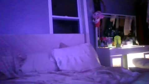 t_princess_t online show from 10/31/25, 08:04