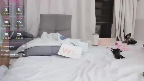 Snapshot of t_taotao chatting on 01/12/26, 08:03 t_taotao online show from 01/12/26, 08:03