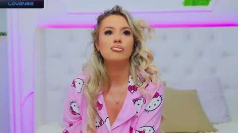 Snapshot of taahiraarabian chatting on 01/03/25, 07:50 Arianna online show from 01/03/25, 07:50