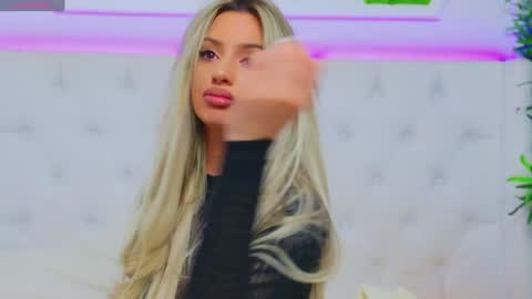 Snapshot of taahiraarabian chatting on 01/27/25, 10:16 Arianna online show from 01/27/25, 10:16