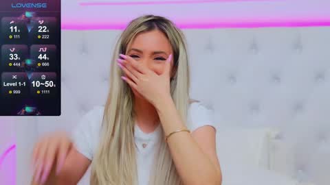 Snapshot of taahiraarabian chatting on 02/10/25, 04:36 Arianna online show from 02/10/25, 04:36