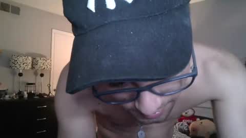 Snapshot of taauruss chatting on 07/06/26, 12:18 Emmanuel online show from 07/06/26, 12:18
