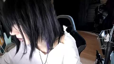 Lina online show from 02/15/26, 11:19